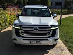 تۆیۆتا لاند کروزەر